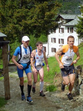 2011-06-12 11:22:02