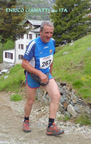 2011-06-12 12:01:18