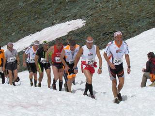 2011-06-12 12:03:21