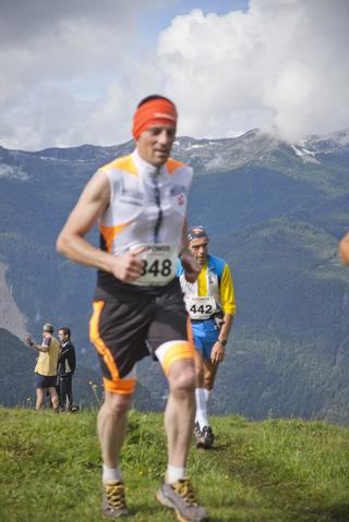 2011-06-12 09:49:21