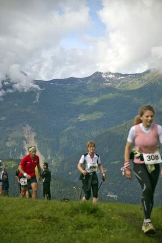 2011-06-12 09:54:33