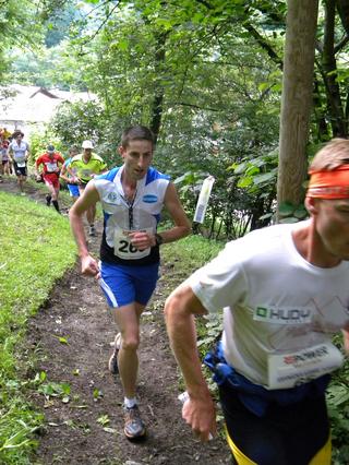 2011-06-12 09:06:24