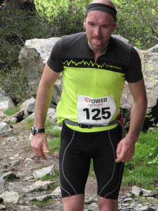 2011-06-12 12:04:08
