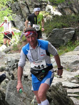 2011-06-12 12:05:38