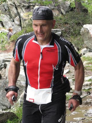 2011-06-12 12:06:58