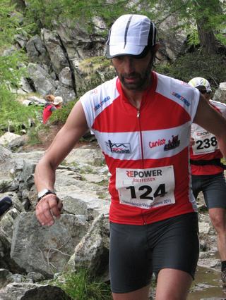 2011-06-12 12:15:12